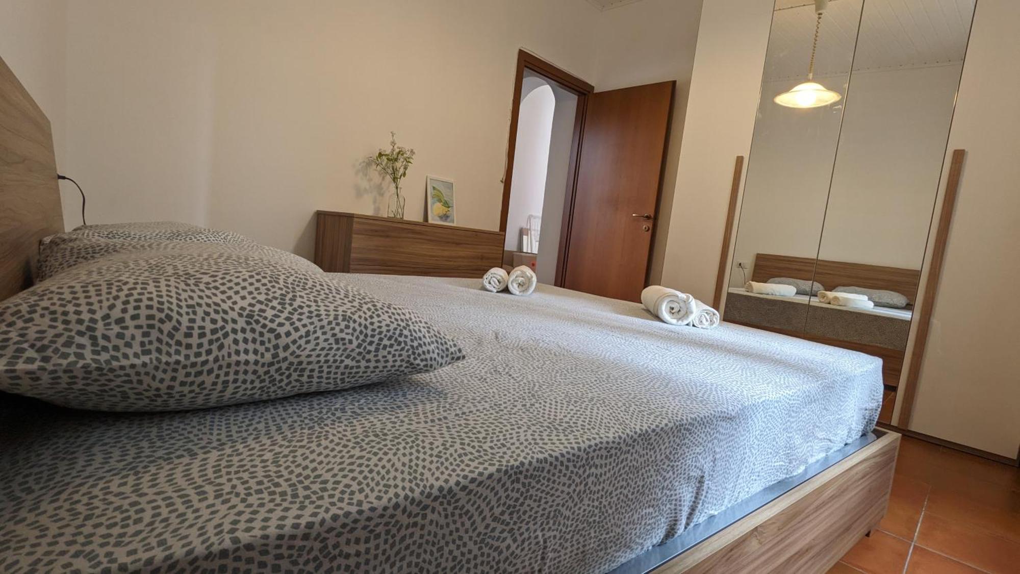 Lake Como Modern And Cozy Apt Live Like A Local Eksteriør billede